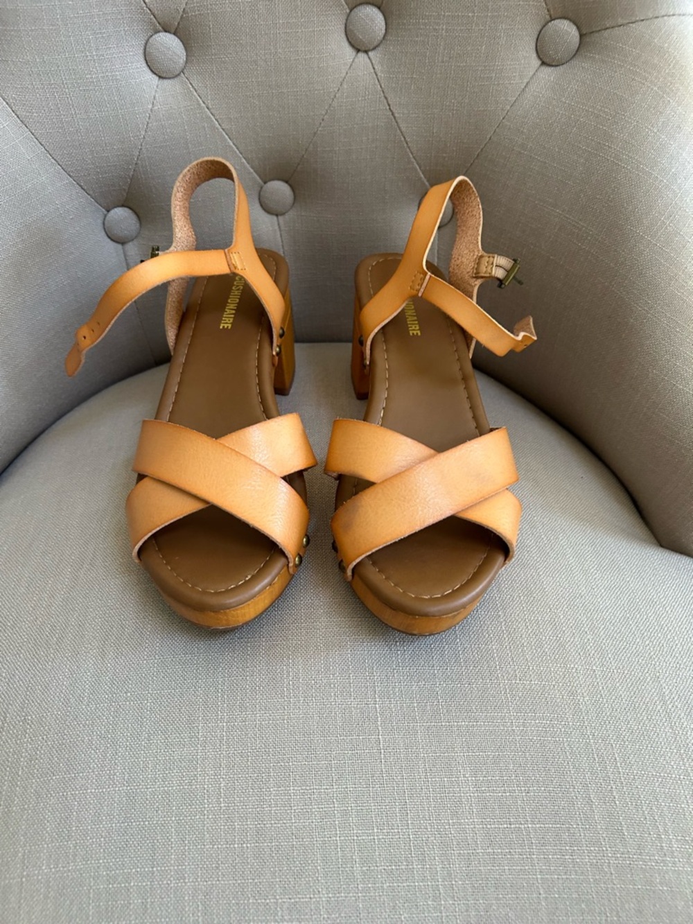 Women’s Tan Strappy Ankle Sandals with Cushioned Footbed